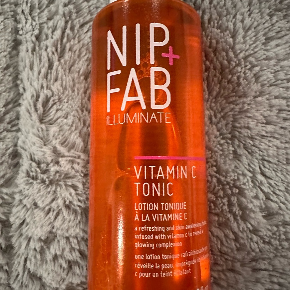 NIP+FAB Vitamin C Tonic